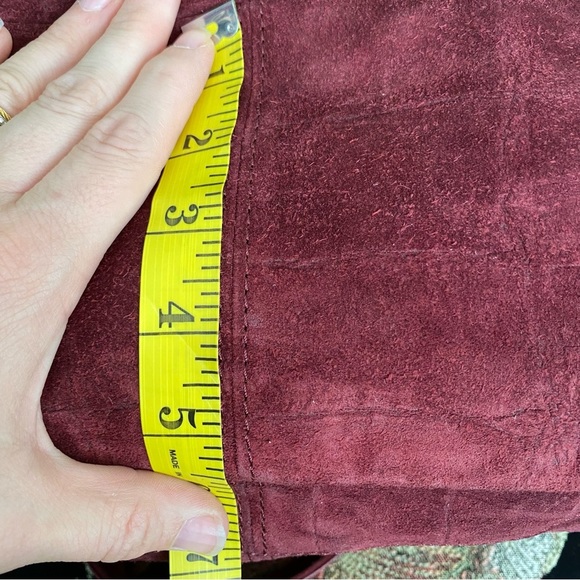 See By Chloe Burgundy Textured Tote Bag - Picture 13 of 16